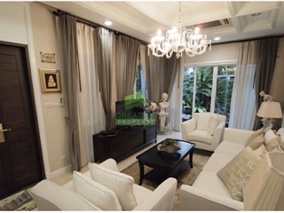 ห้องรับแขกบ้านเดี่ยว Grand Bangkok Boulevard 