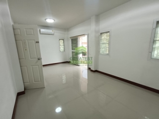 ห้องนอนบ้านแฝด 3 ห้องนอน เอกกวิน 3