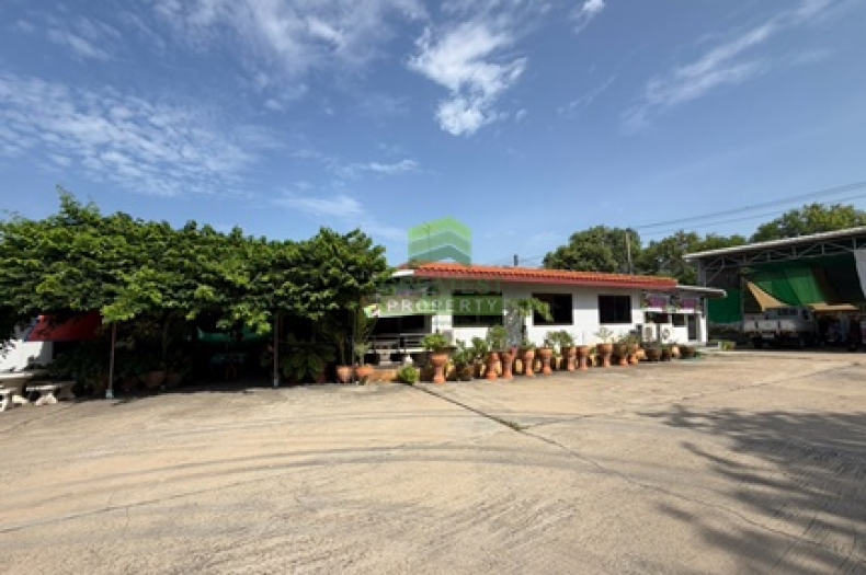 สำนักงานภายในพื้นที่โรงงาน ตำบลราษฎร์นิยม นนทบุรี