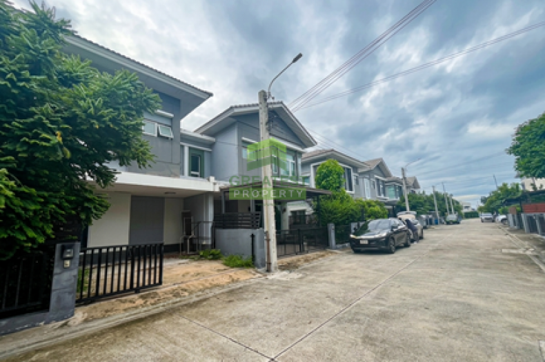 ถนนภายในโครงการ คาซ่า เพรสโต้ ปิ่นเกล้า วงแหวน 