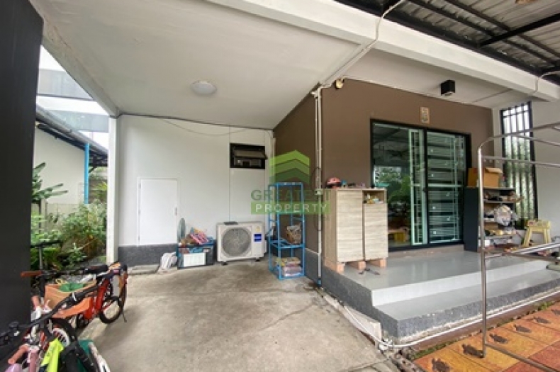 หน้าบ้าน บ้านเดี่ยว เดอะทรัสต์ สุวรรณภูมิ