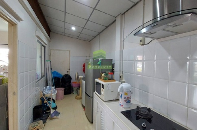 ห้องครัว ทาวน์เฮ้าส์แปลงมุม พฤกษา 20