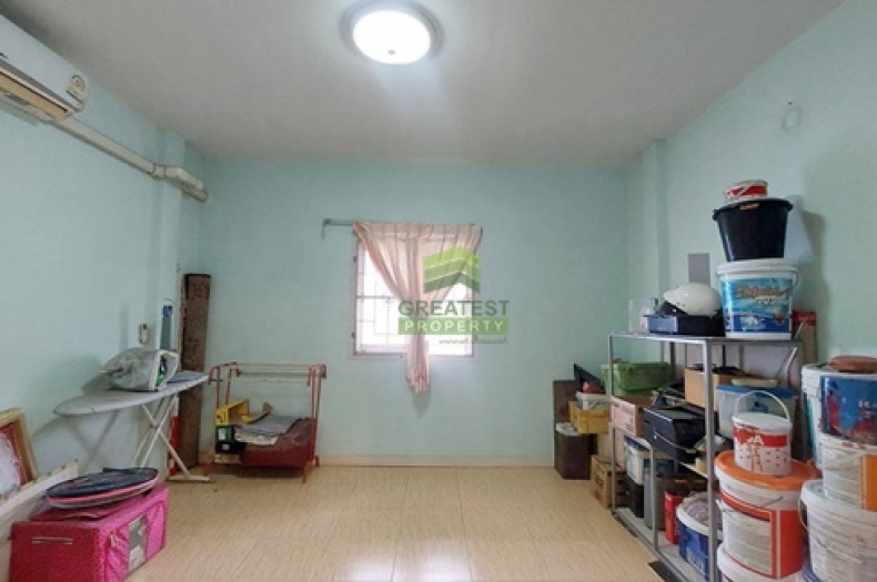 ห้องนอน เดอะมาสเตอร์ รอยัล สวนหลวง ร.9 