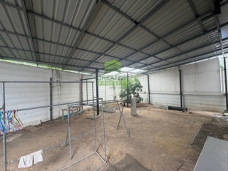 พื้นที่หลังบ้านแฝดเซ็นเต้ พระราม 2