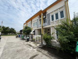 หมู่บ้านโกลเด้นทาวน์ ชัยพฤกษ์–วงแหวน ไทรน้อย นนทบุรี