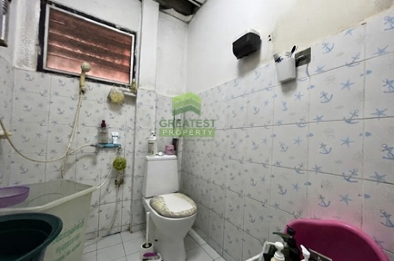 ห้องน้ำ หมู่บ้านชมเดือน 2 หนองแขม เพชรเกษม 108