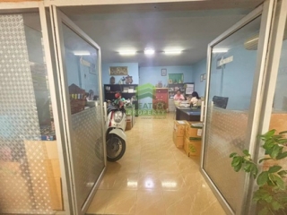 ภายในอาคารพาณิชย์ 3 ชั้น วิโรจน์วิลล์ ถนน 345