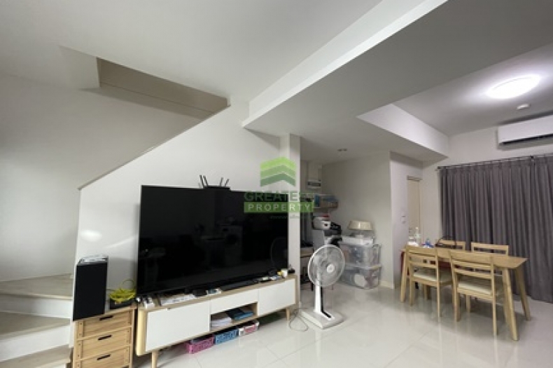 ทาวน์โฮม 2 ชั้น หมู่บ้านวิลลาจจิโอ เพชรเกษม สาย 4