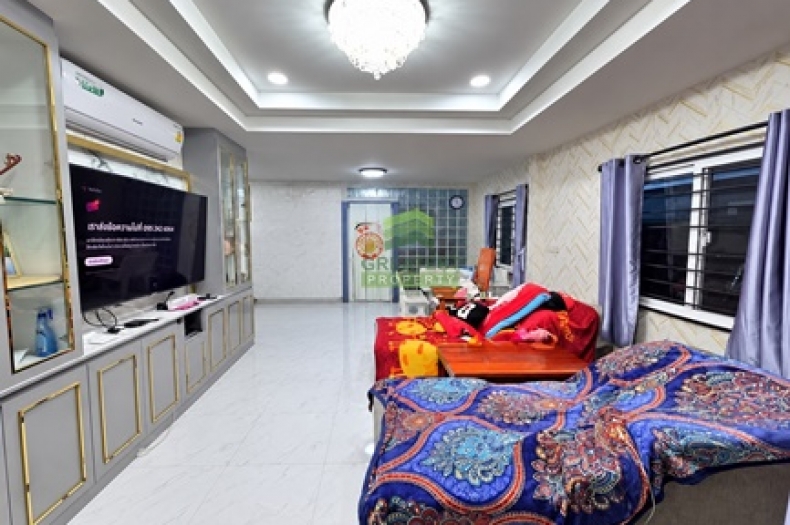 หมู่บ้านลานทอง ติวานนท์ปากเกร็ด