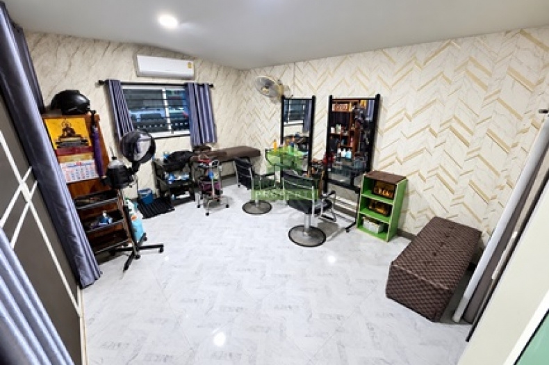 หมู่บ้านลานทอง ติวานนท์ปากเกร็ด