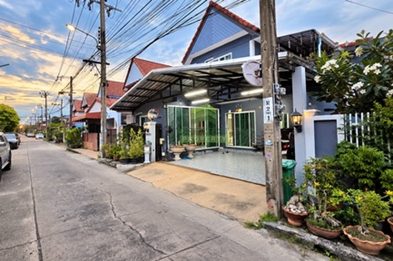 หมู่บ้านลานทอง ติวานนท์ปากเกร็ด