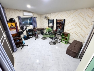 หมู่บ้านลานทอง ติวานนท์ปากเกร็ด
